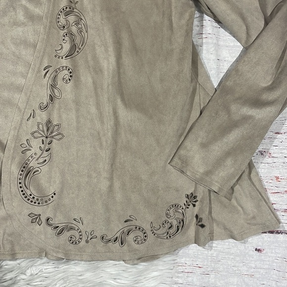 Soft Surroundings Suede Tan Laser Cut Paisley Florentine Ultra Soft Topper - Picture 7 of 13